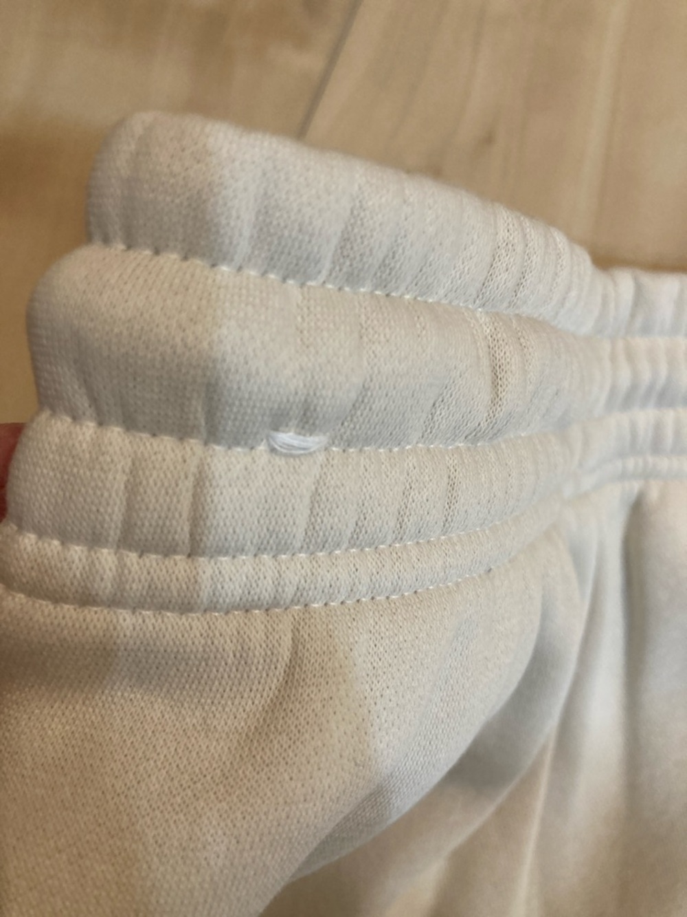 Nike women’s mid rise sweats - Picture 14 of 14